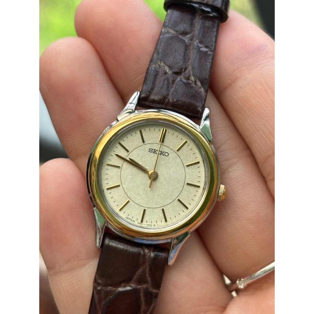(đọc kỹ mô tả) ĐỒNG HỒ NỮ SEIKO HÀNG 2hand