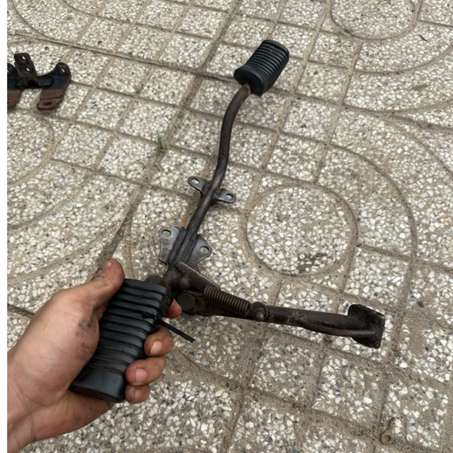 Cảng Gác Chân Zin Xe Honda Chaly 79/80 Hàng Zin Tháo Xe