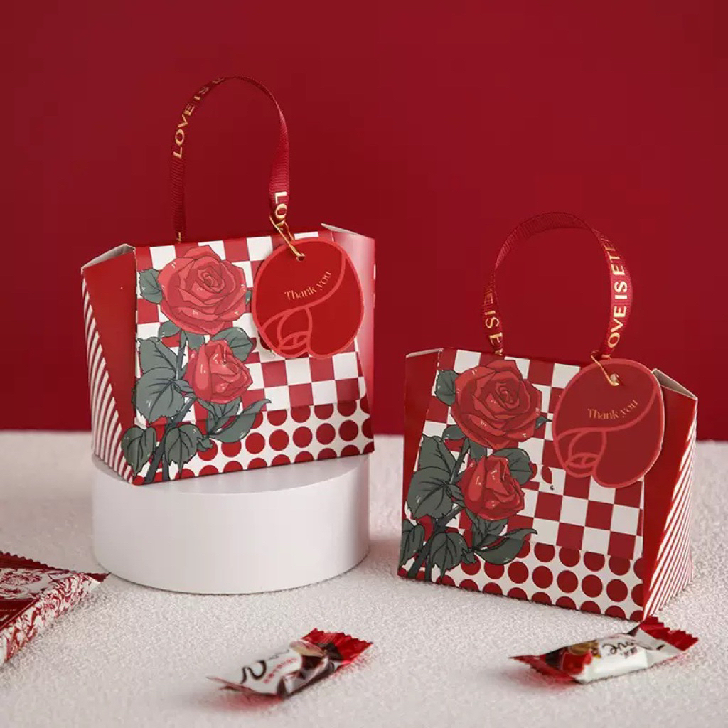 Hộp đựng quà Love Eternal Box Kt 10x9x5cm - Daisy  Store