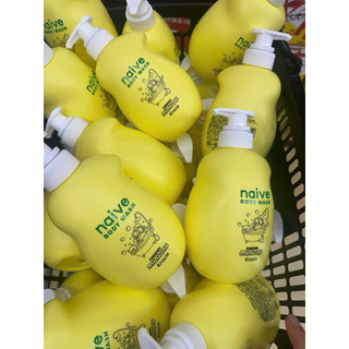 Sữa tắm Naive Nhật Bản 530ml