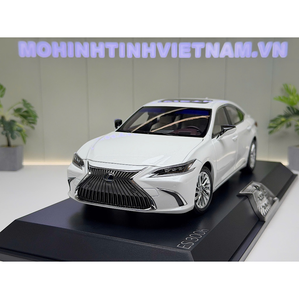XE MÔ HÌNH LEXUS ES300H WHITE,TỶ LỆ 1/18 DEALER LEXUS