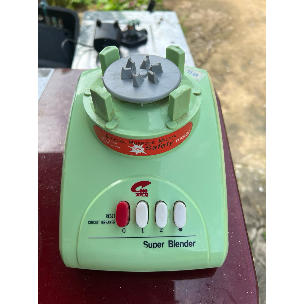 Thân máy xay sinh tố (không cối xay) ST12