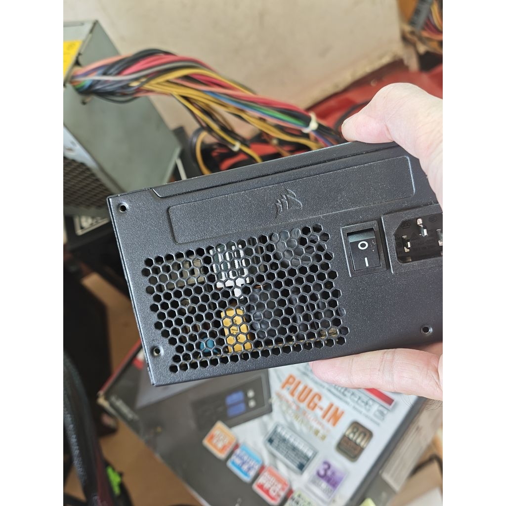 nguồn Corsair cv750