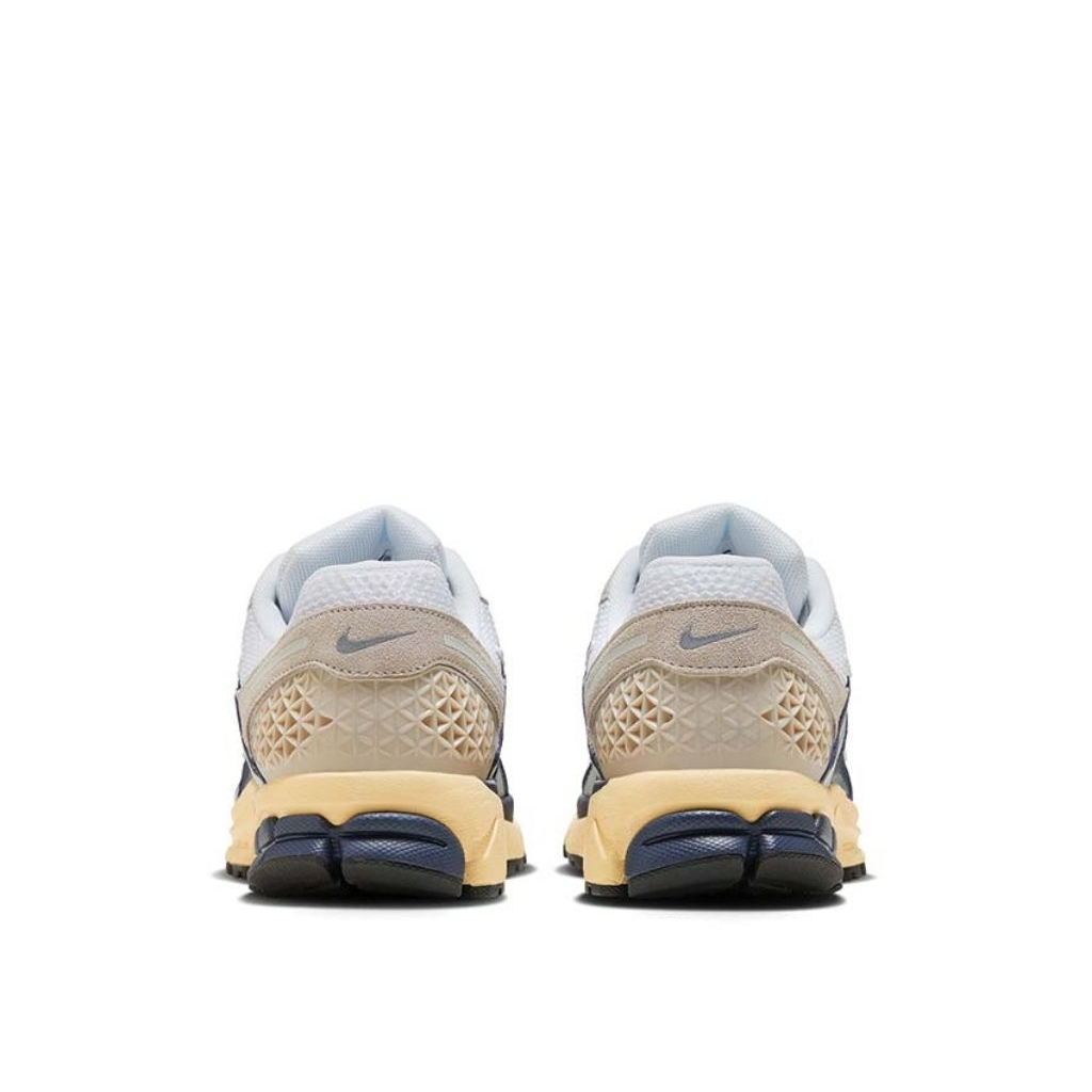 Giày Nike Air Zoom Vomero 5