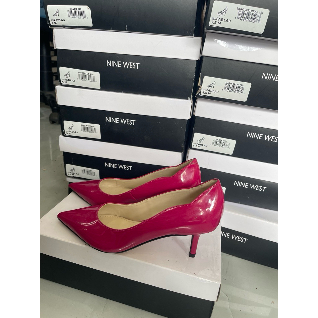 giầy guốc hiệu NINE WEST size 7M cao 7cm