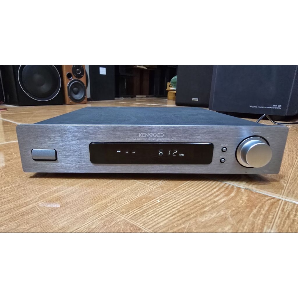 Tuner Kenwood 1001 đẹp như mới