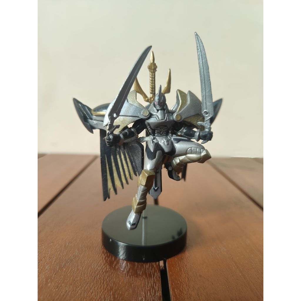Mô hình Yugioh ZEXAL Duel Statue Number C39: Utopia Ray mini