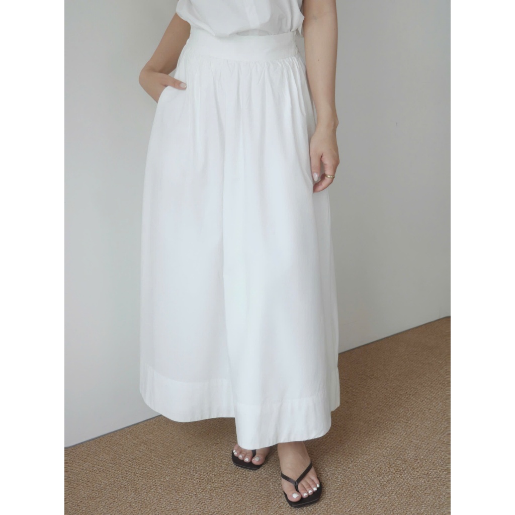 AO'EM STUDIOS | NOMI SKIRT - Chân Váy Dài Trắng Lưng Thun Basic Chất liệu Cotton Modal - [Tặng kèm scrunchies trắng]