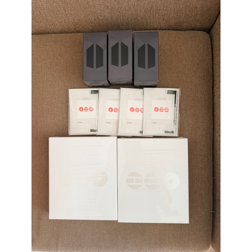 ALBUM BTS ARIRANG có sẵn nguyên seal