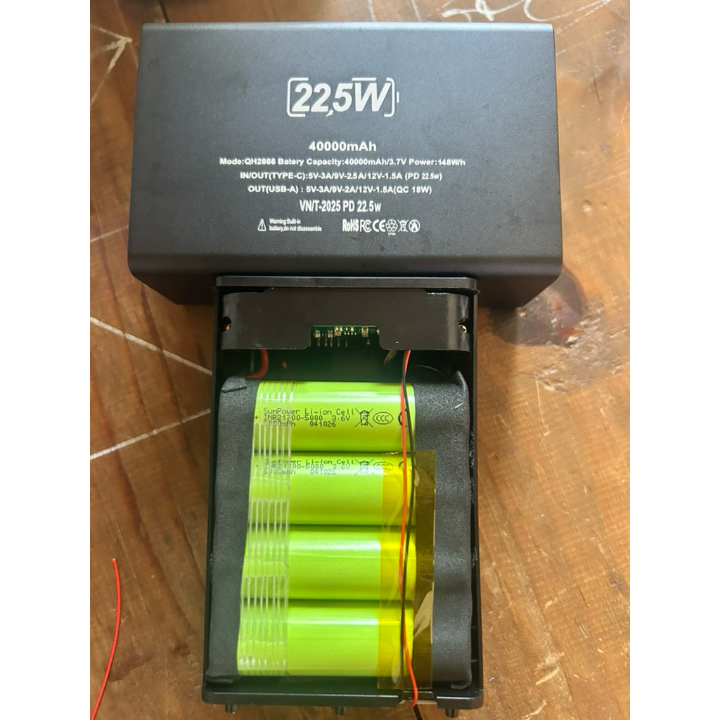 pin dự phòng 40000mah sử dụng pin 21700 sun power dl 5000