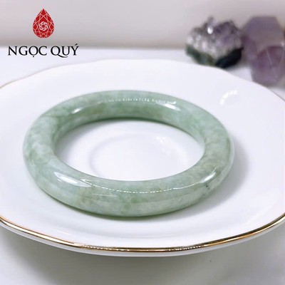 Vòng cẩm thạch A Myanmar - Ngọc phỉ thúy type A bản hẹ - tròn xanh táo ni 52-54 mm LM142 - Ngoc Quý