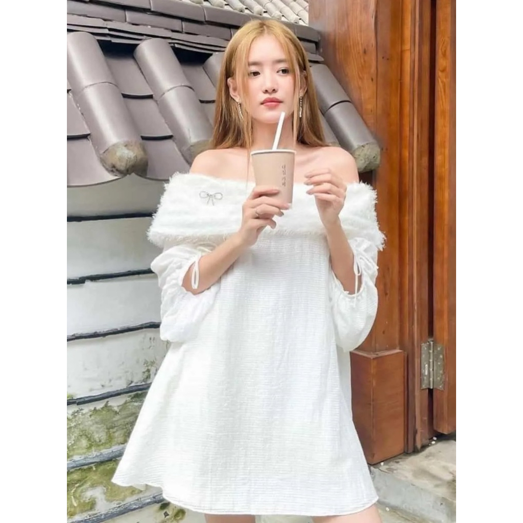 Đầm LiLy Dress chính hãng Aguja S lông trắng