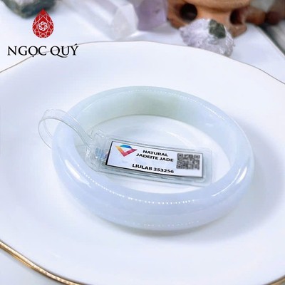 Vòng cẩm thạch A - Ngọc phỉ thúy type A màu xanh táo điểm bông xanh nếp hóa ni 54 VL53 (kèm kđ type A)- Ngoc Quý