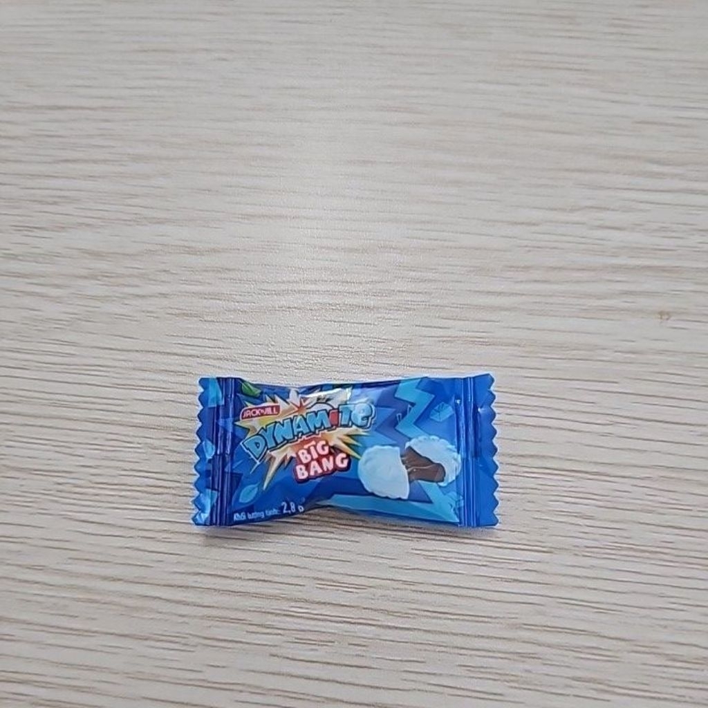 kẹo dynamite