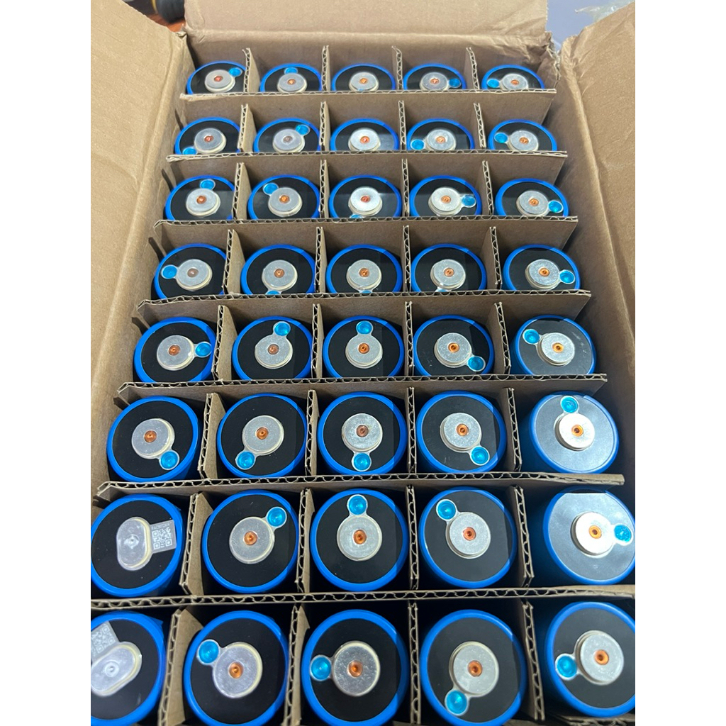 Cell EVE 33140 3,2v 15Ah Mới 100% Đã Hàn Kẽm 2 Đầu
