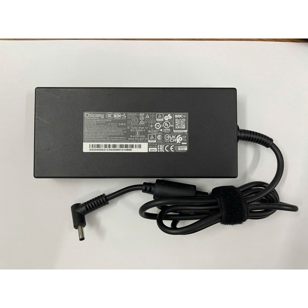 Sạc dành cho Laptop MSI Katana 17 B12VGK A20-240P2A 2023 RTX 4070 MSI Katana B12VEK-081 RTX 4050