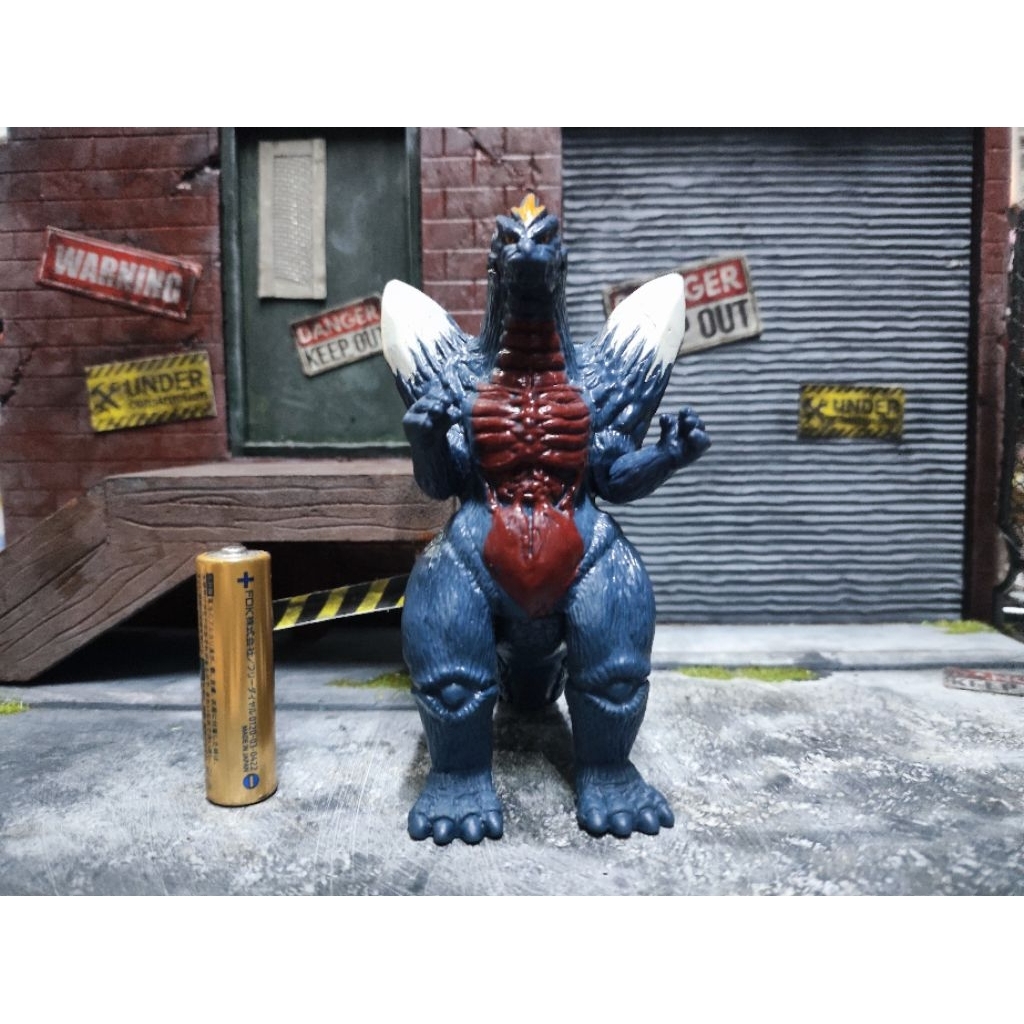 mô hình Space Godzilla