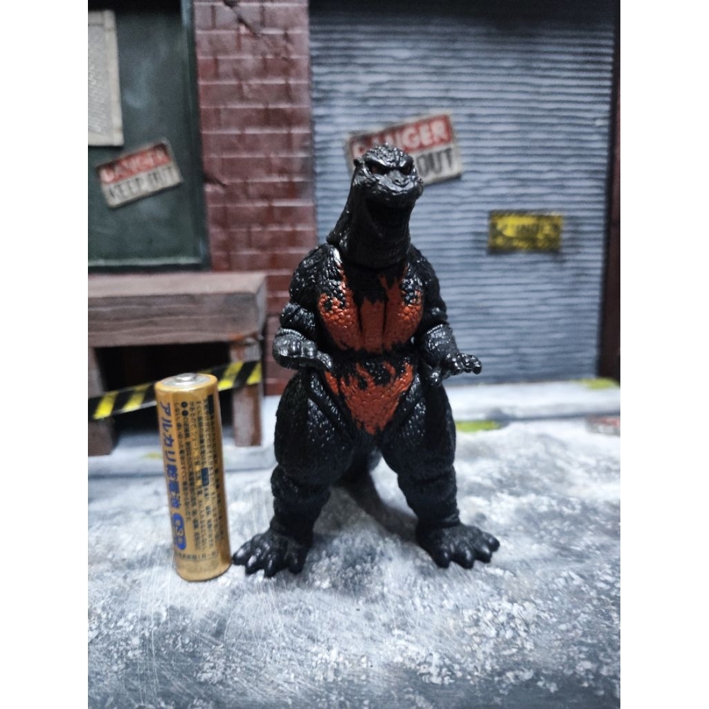 mô hình Burning Godzilla