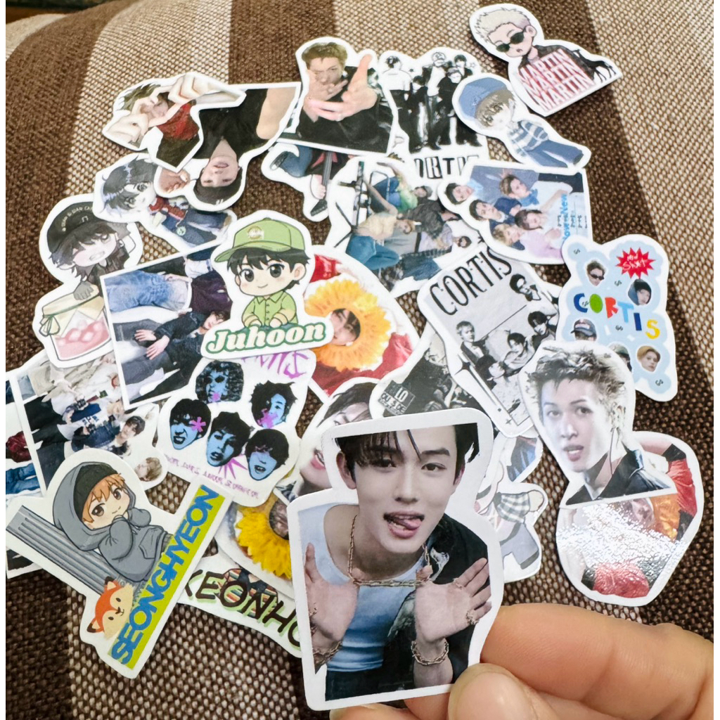 Sticker hình Cortis 60 hình khác nhau/hình dán Cortis/ sticker James/sticker Martin/sticker juhoon/s