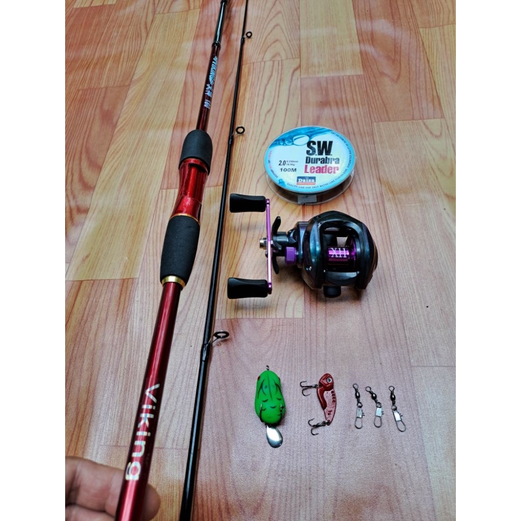 combo bộ cần câu lure viking hỏa thần kèm máy ngang ánh tím nhái và cá sắt