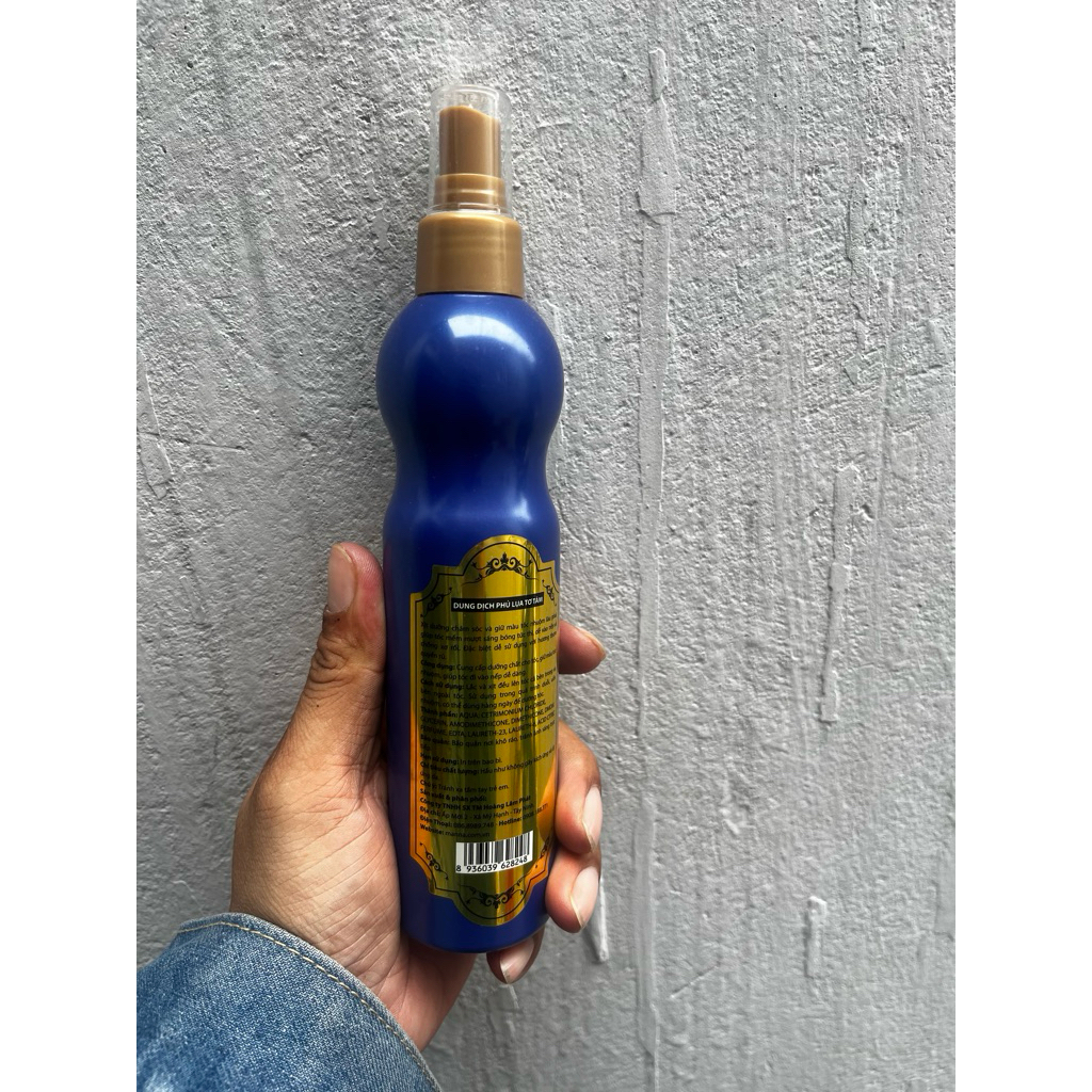 Xịt dưỡng tóc ProSalon Professional Hair Spray Nutrition – Silk Nutrition (250 ml)