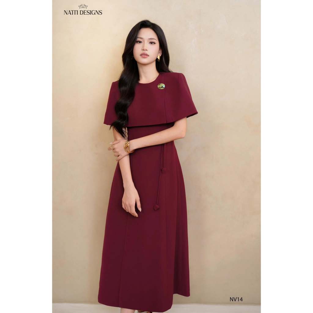 Váy vai chờm choàng vai
