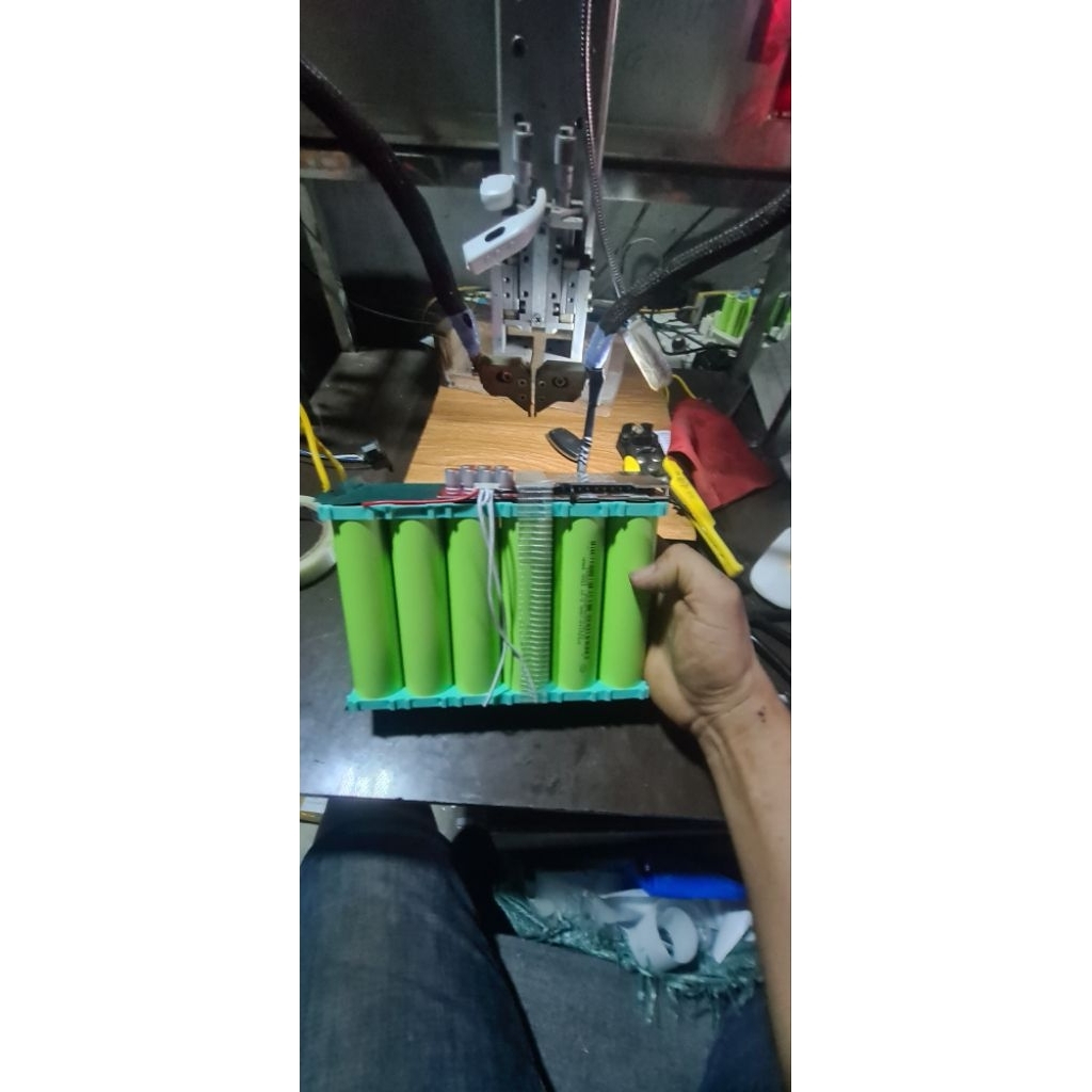 32140 mới 100% giá 12 viên kèm khung + kẽm+mạch