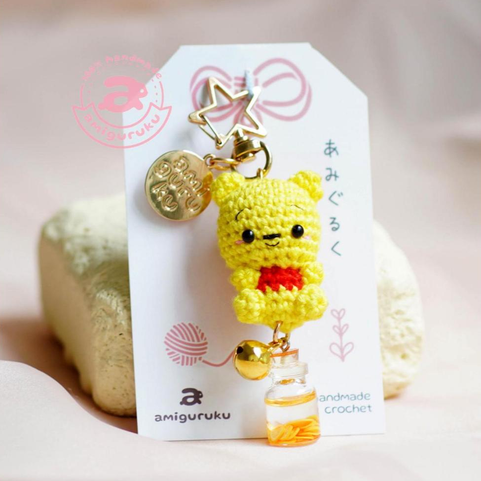[Handmade Cartoon] Móc Khóa Gấu Pooh Winnie the Pooh Bằng Len Treo Balo ,Túi Xách , Quà Tặng - Amigu
