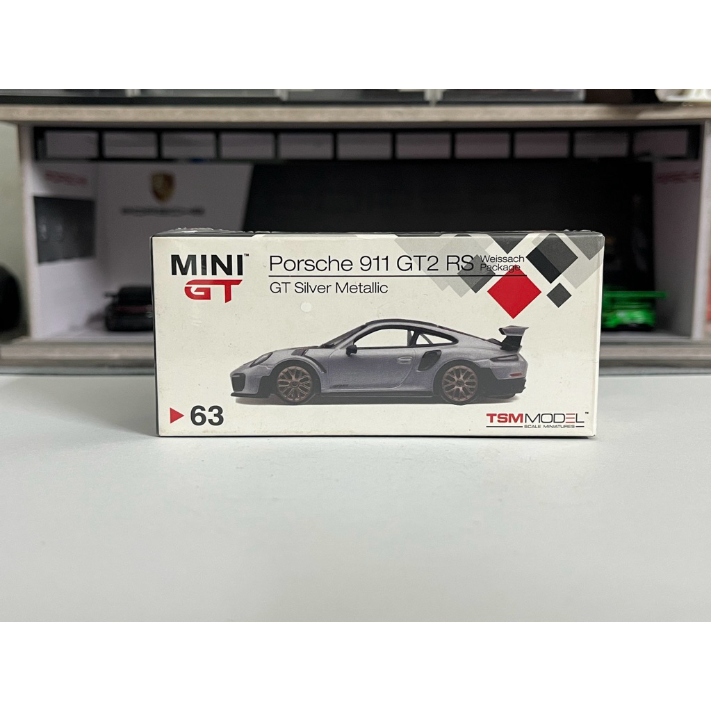 Xe mô hình Mini GT 63 Porsche 911 GT2 RS Weissach Package GT Silver Metallic NEWSEAL