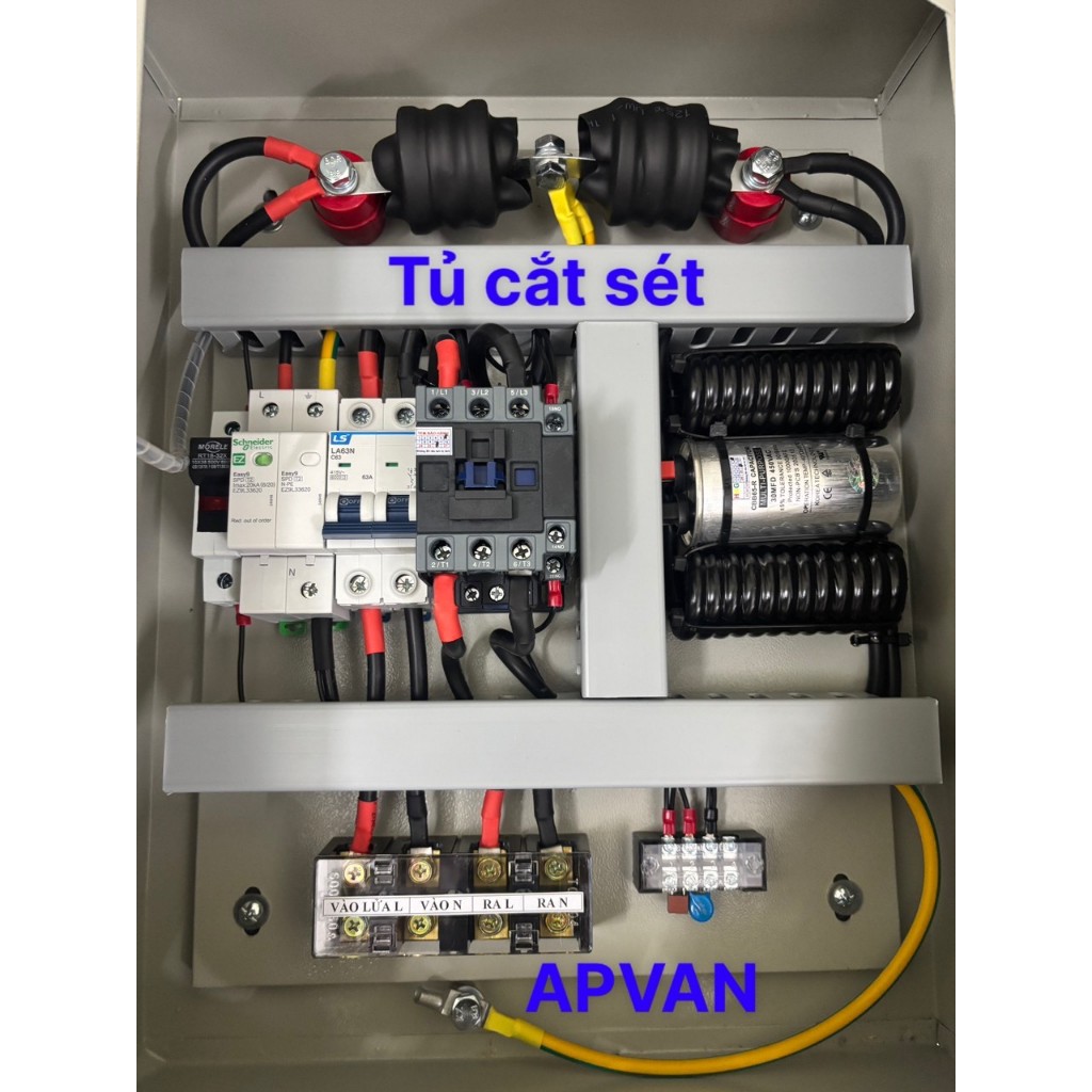 CẮT SÉT LAN TRUYỀN 1P 63A TỔNG