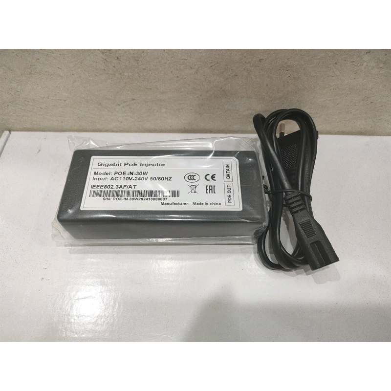 Bộ nguồn POE-IN-30W injector (10/100/1000Mbps) CNTTSHOP chuẩn 802.3af/at for Ruckus, Cisco, Aruba,..