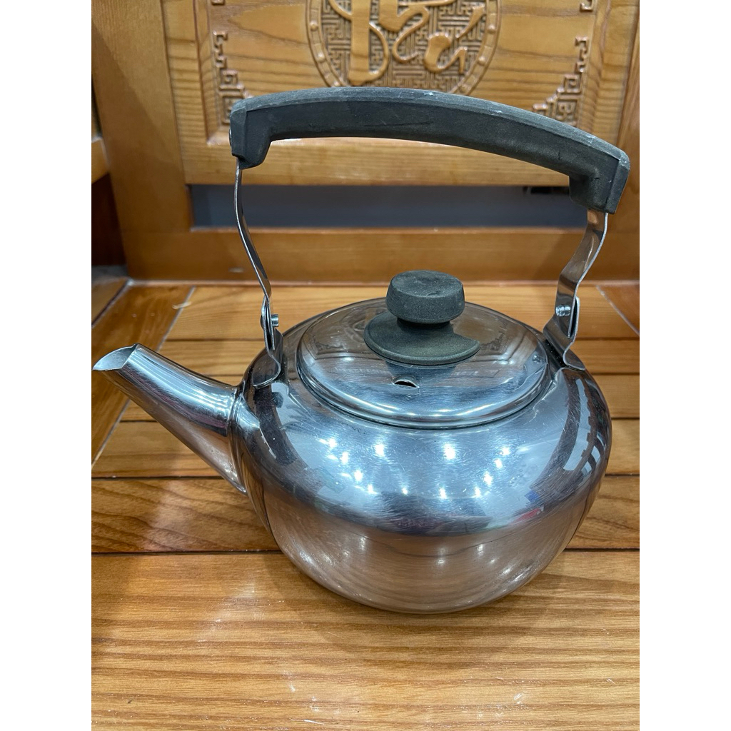 ấm đun nước mini bằng inox đày dặn nội địa Nhật ( ko đun bếp từ)