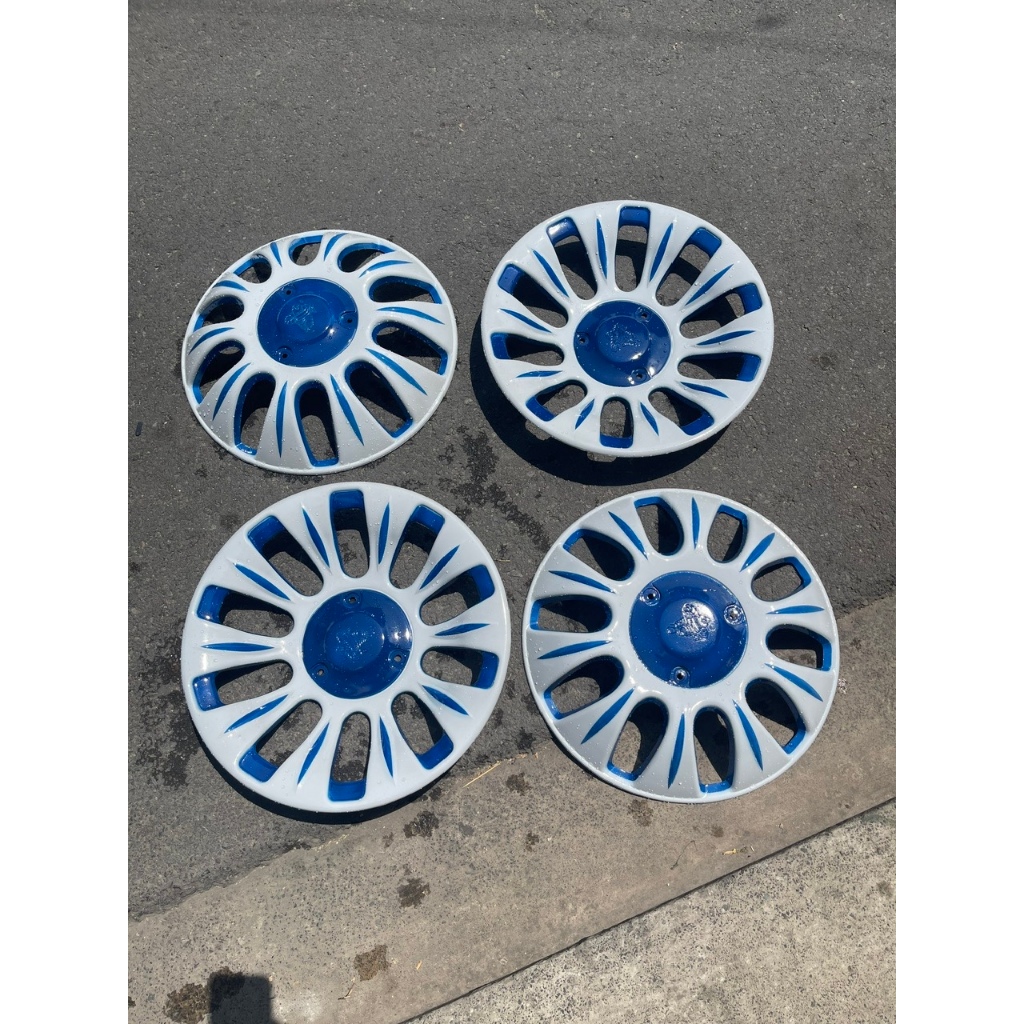 Chụp - Ốp mâm nhựa xe tải r16- 10 lỗ sơn sẵn nhiều màu kèm bass cơ động