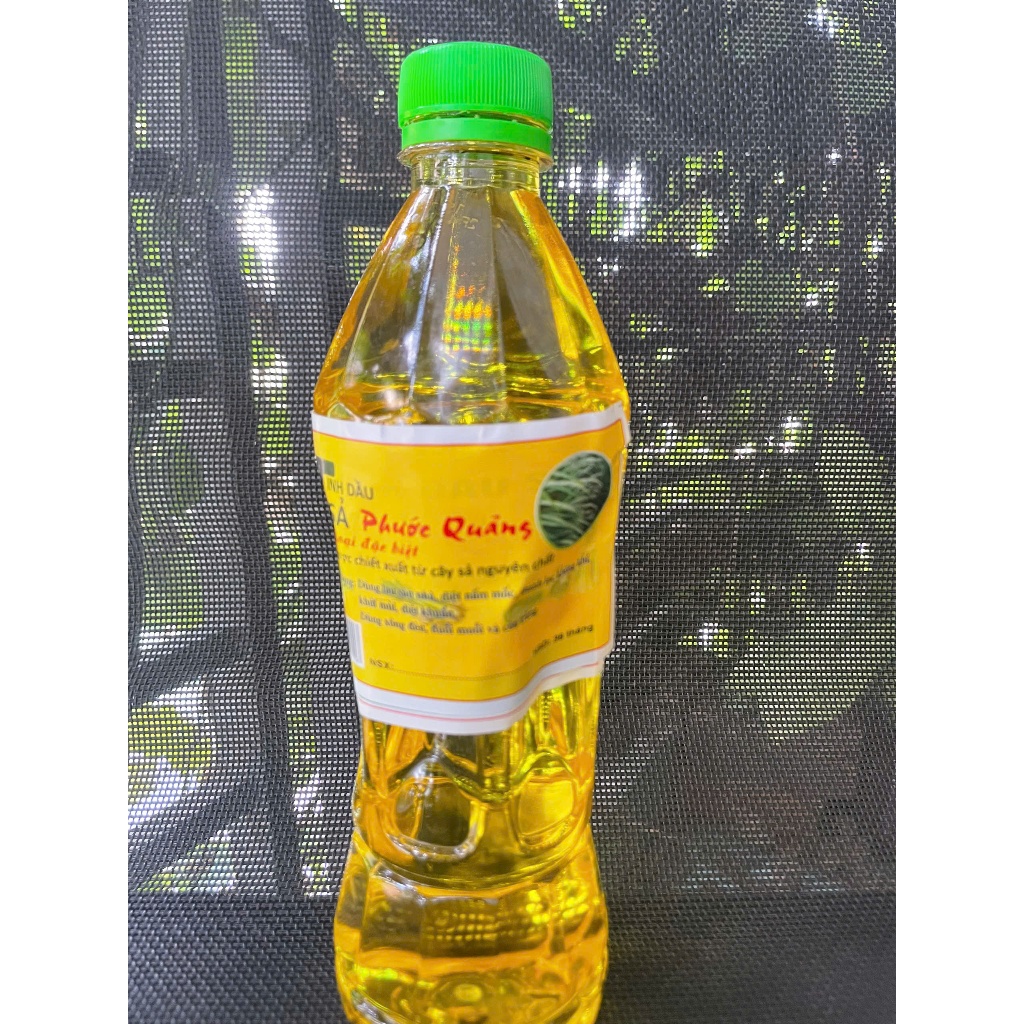 0.5 LÍT TINH DẦU SẢ PHƯỚC QUẢNG