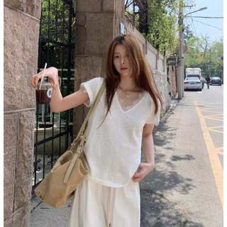 Phông basic viền ren