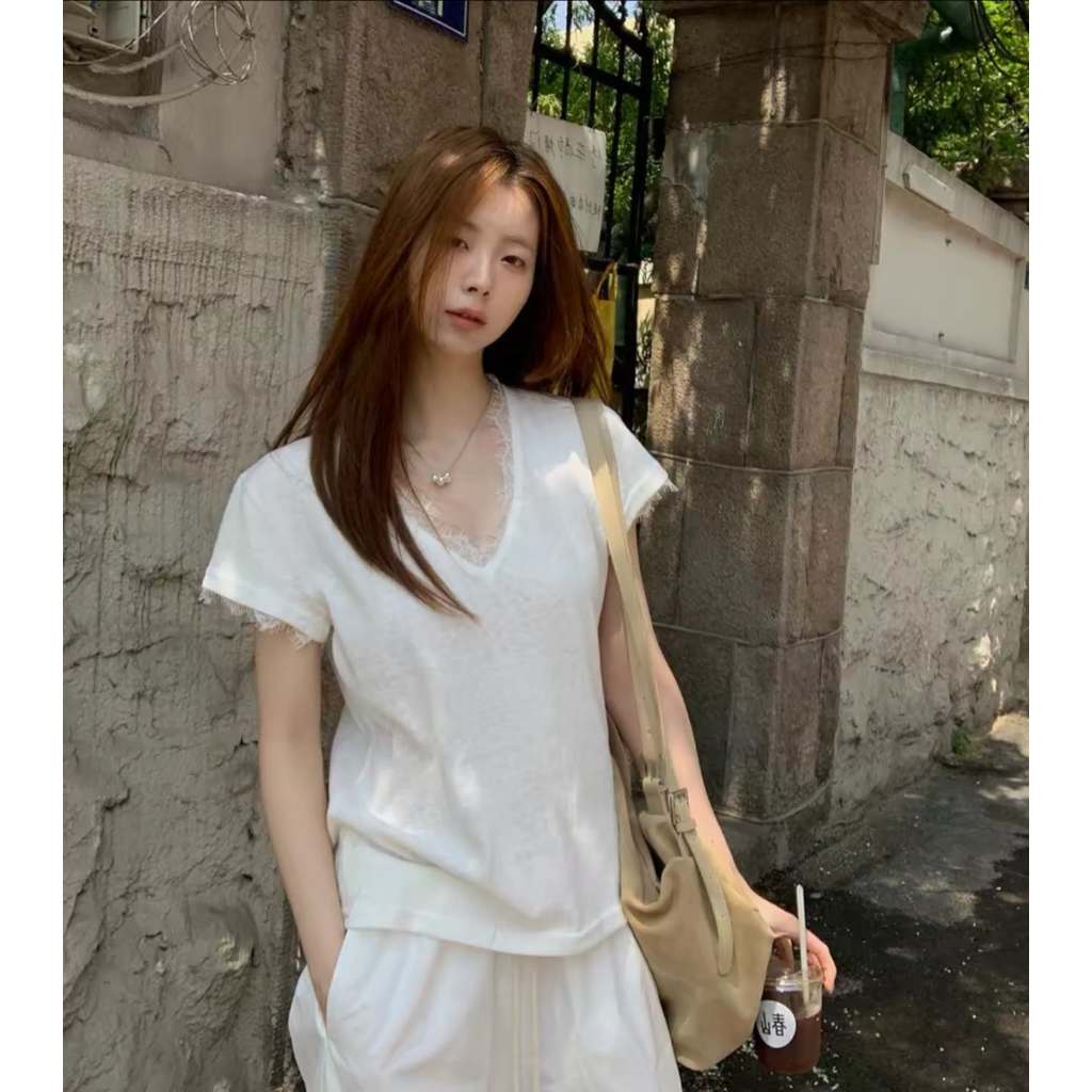 Phông basic viền ren