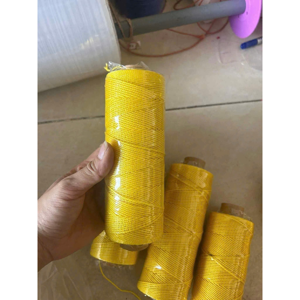 Dây thả diều china 0,9li = 1li = 1 cuộn khoảng 300m