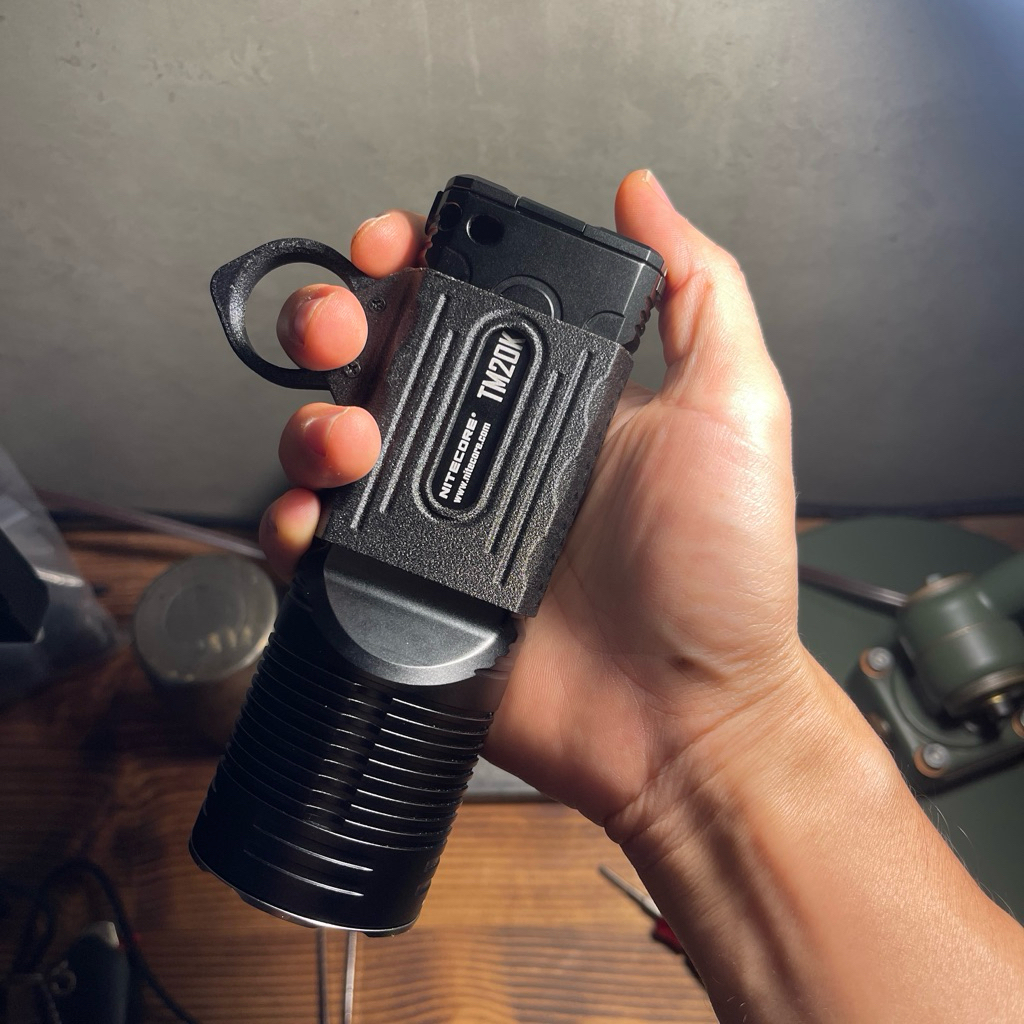 Moon_3D Nhẫn đèn pin chiến thuật Tactical Ring Nitecore TM20K