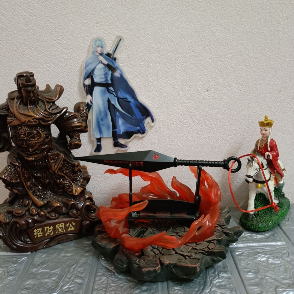 Mô hình Kunai anime Naruto 22cm.