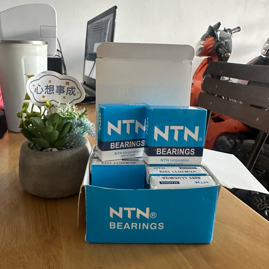 Vòng Bi NTN 6203 LLUCM/2A – Bạc Đạn NTN Phớt Cao Su Kín Hai Mặt – Phù Hợp Nhiều Thiết Bị ( 1 cái )
