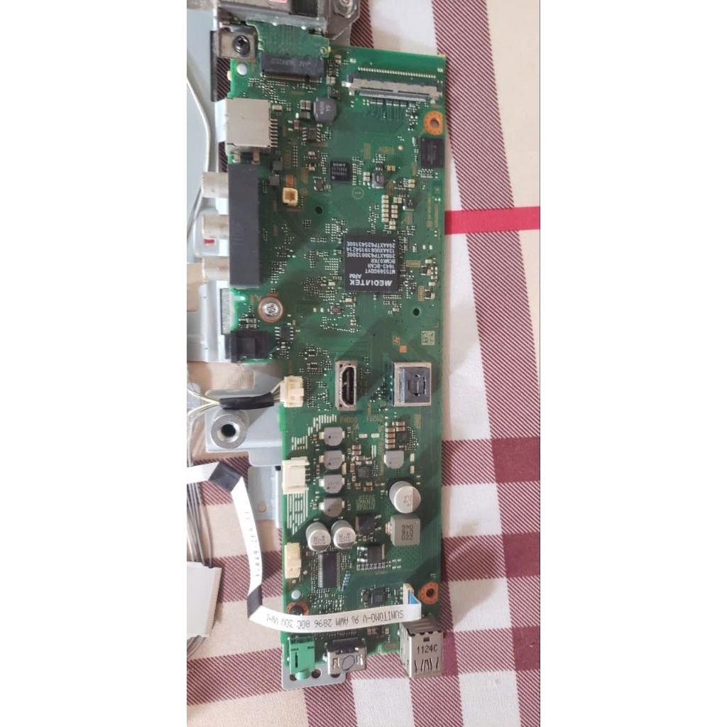 combo bo tivi sony 40w650D