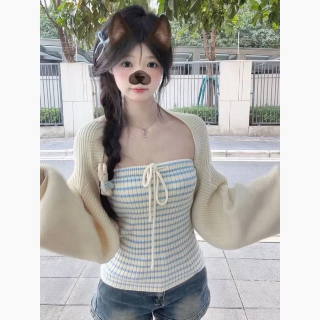 𝑪𝒉𝒐𝒄𝒐•[Order] Áo Len Quây Kẻ Xanh Kèm Cdg