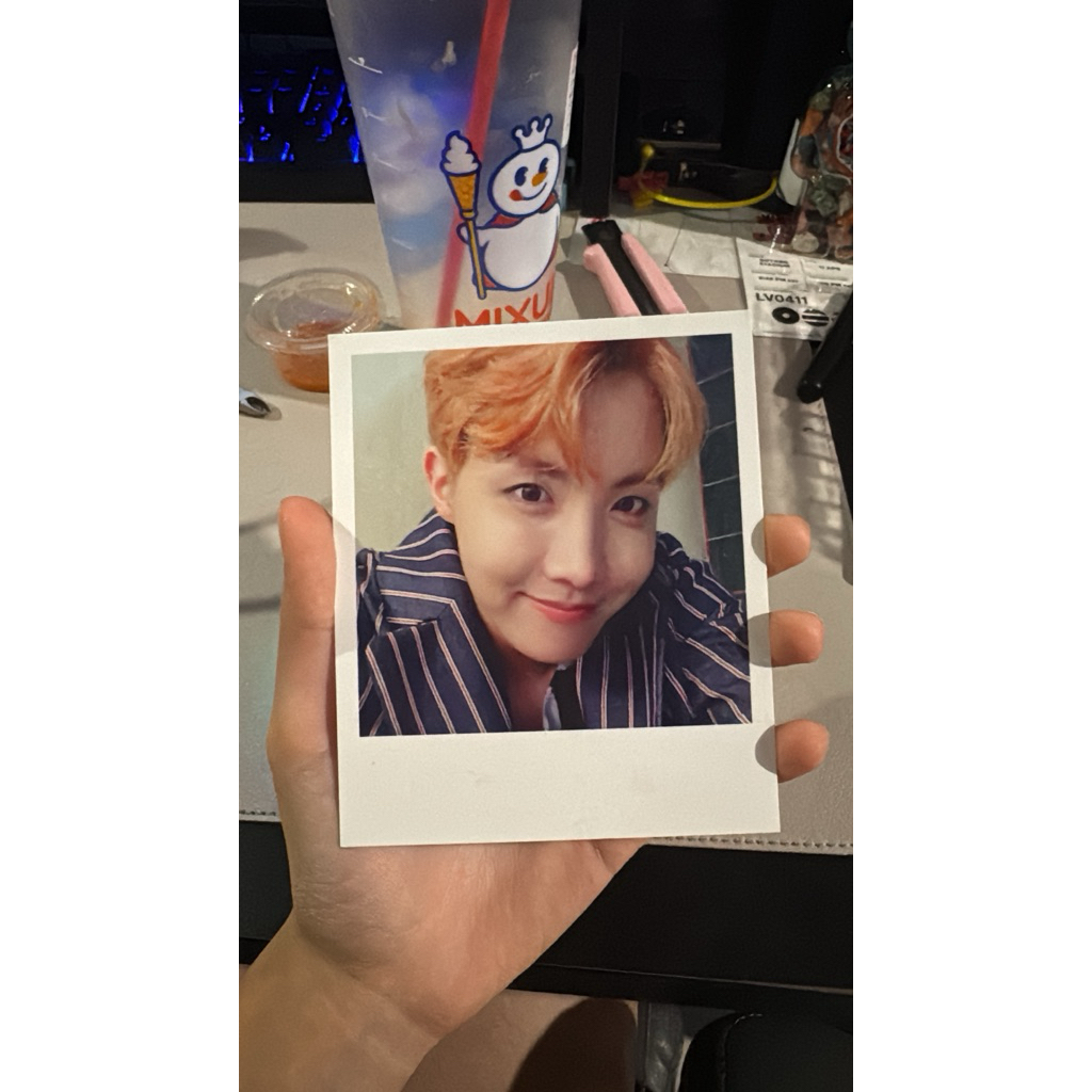 CARD POLAROID THÀNH VIÊN JHOPE ALBUM WINGS | POLAROID MEMBER JHOPE