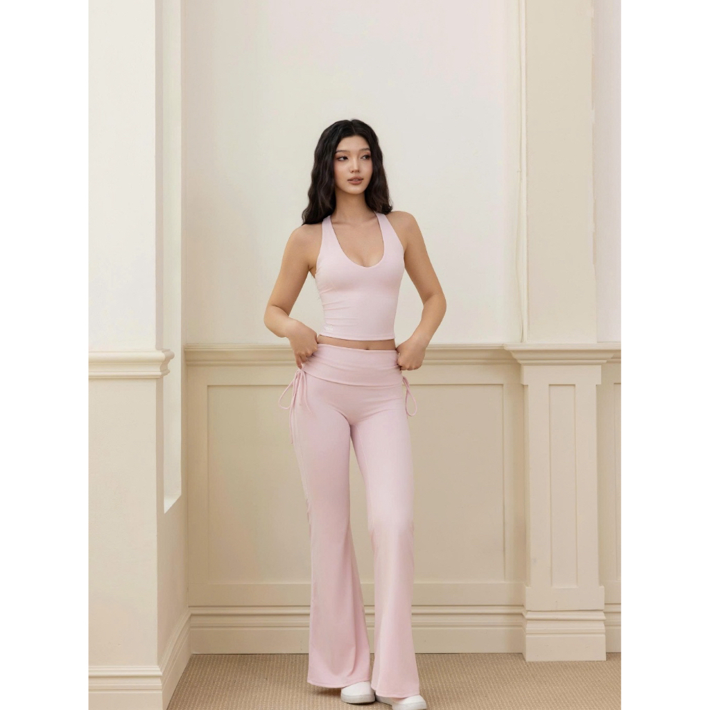 Bộ đồ tập yoga,pilates Ribbon Fit, Nancy Set màu hồng áo có đệm mút và quần ống loe, phù hợp tập gym