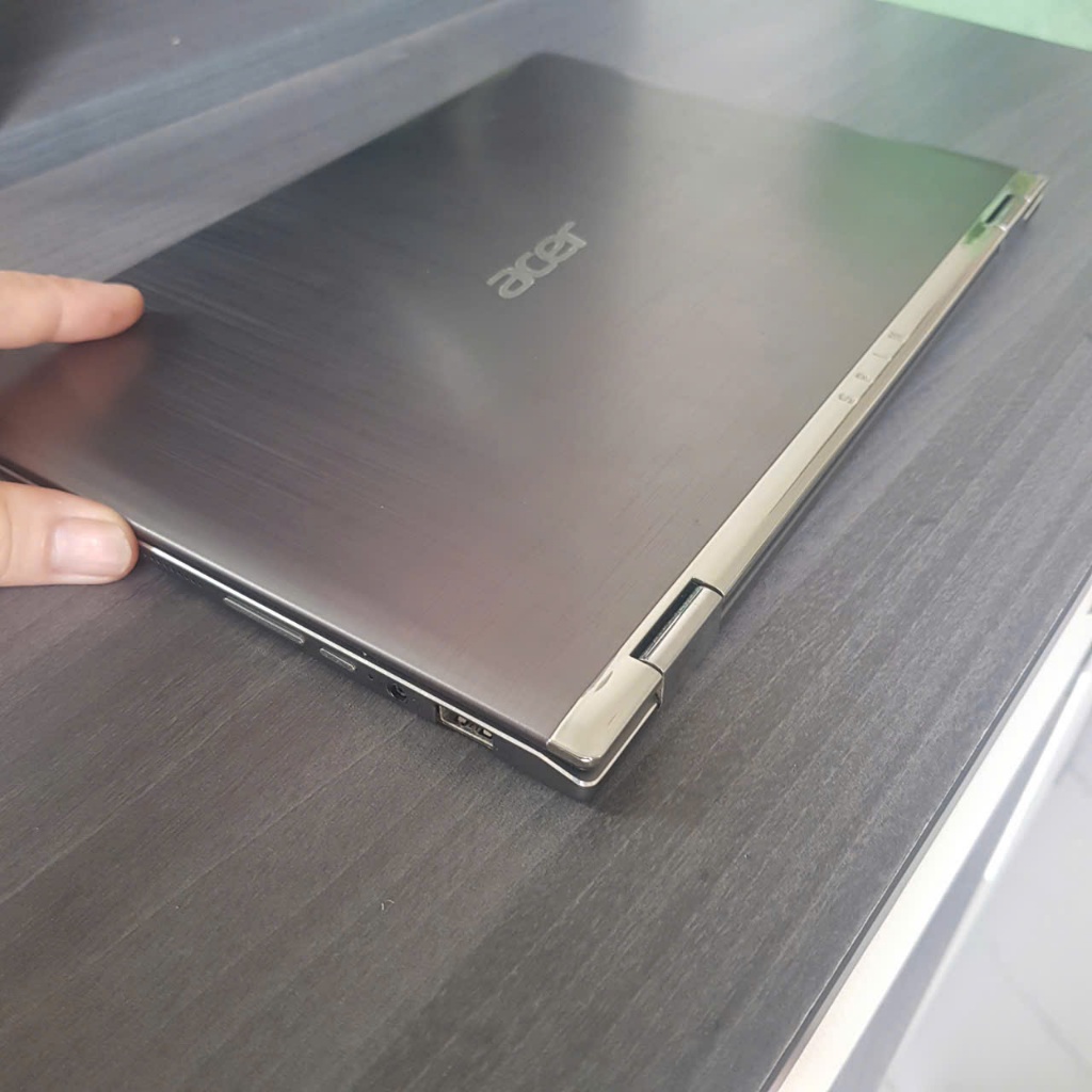 Laptop - Acer Spin 1 SP111-32N (N4200), rất đẹp, mỏng gọn, vỏ nhôm toàn thân, hoàn hỏa