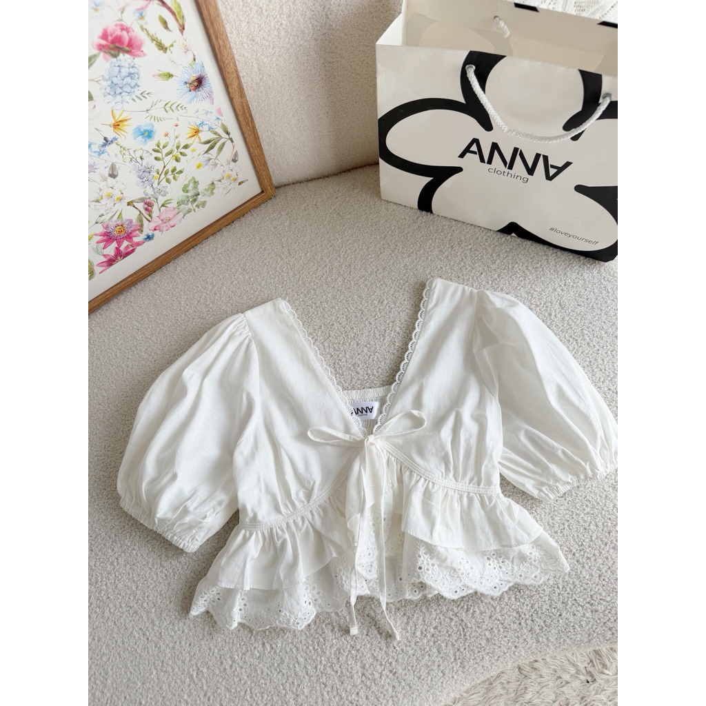 Áo Kiểu Nữ Dáng Ngắn Phối Ren ANNA - Eggy Top