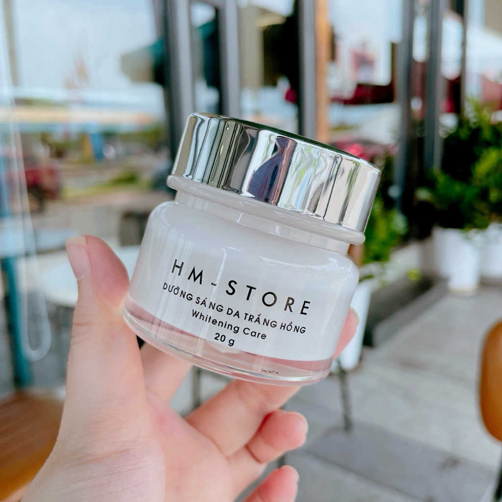 FACE TRẮNG HỒNG CĂNG BÓNG HM STORE ( HM STORE DƯỠNG SÁNG DA TRẮNG HỒNG )