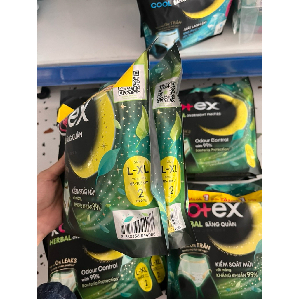 Mua 1 tặng 1 Kotex Herbal Băng Quần L-XL