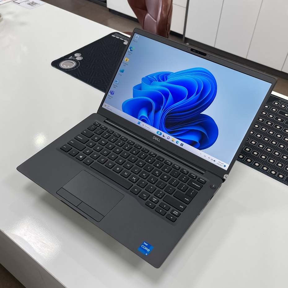 Laptop Dell Latitude 7400 Carbon/ Core i7 8565U/ SSD Nvme 512Gb/ 14'' IPS FHD/ Hàng tuyển chọn kỹ.