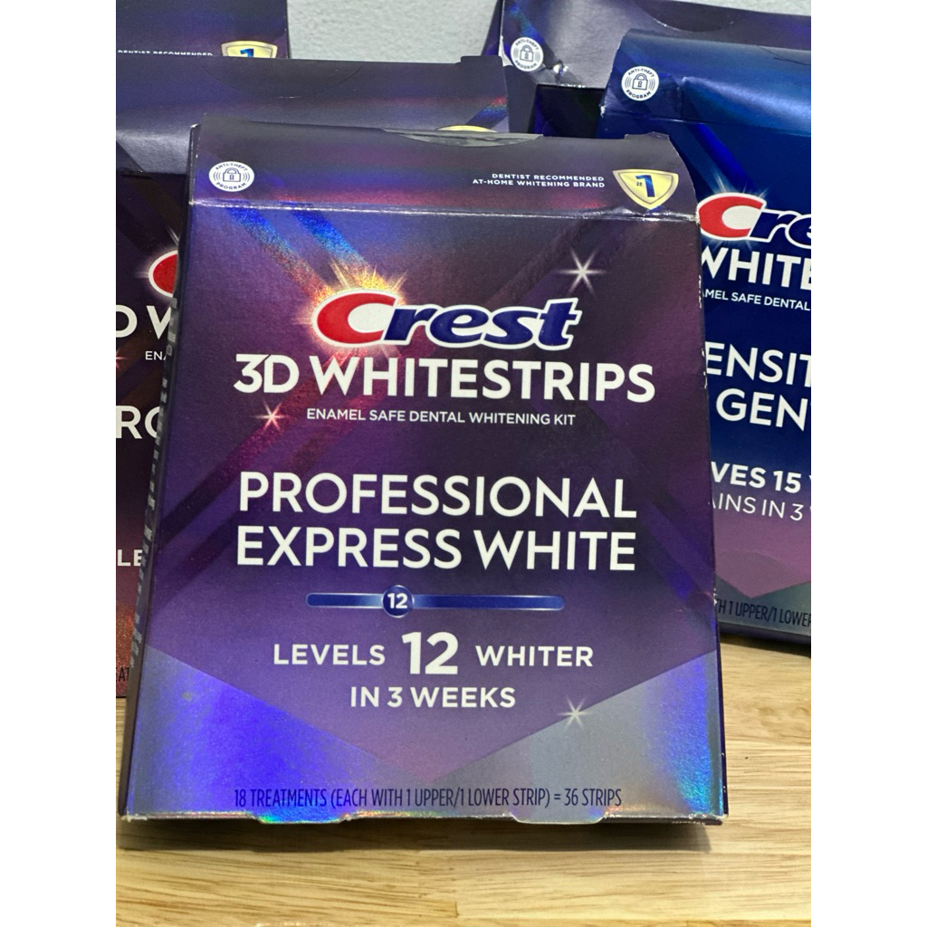 Đây là Miếng dán trắng răng Crest 3D Whitestrips Professional Express White. mieng dan trang rang ho